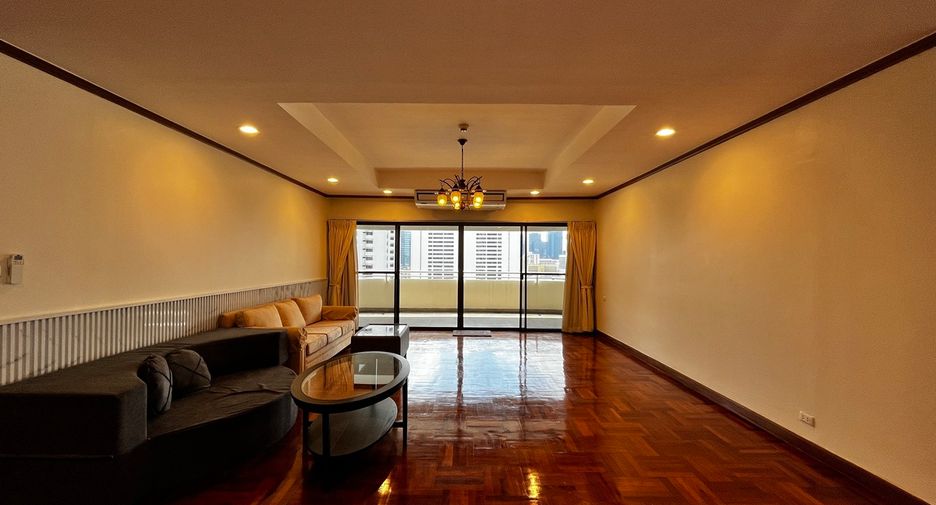 Condo en venta de 4 habitaciones en Watthana, Bangkok