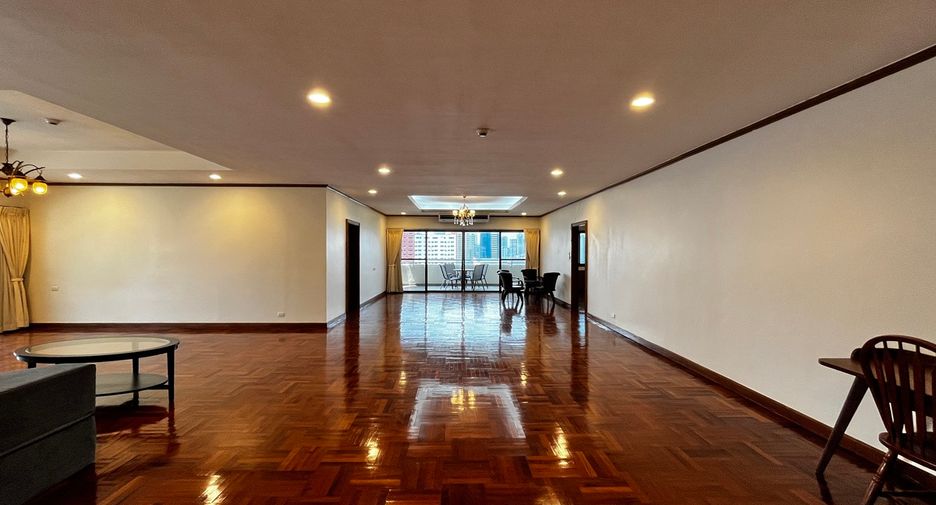 Condo en venta de 4 habitaciones en Watthana, Bangkok