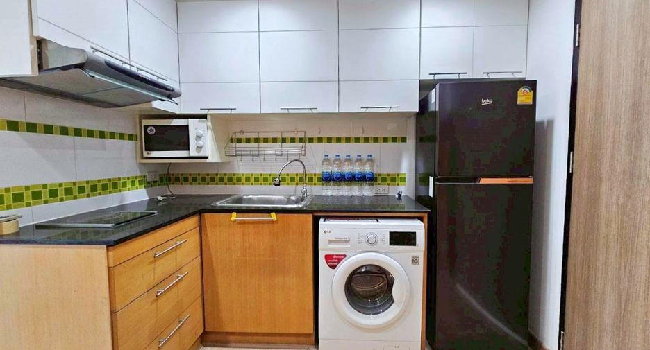 Condo en alquiler de 1 habitaciones en Khlong Toei, Bangkok