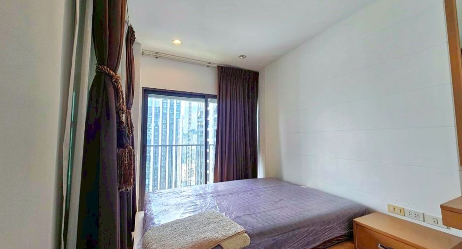 Condo en alquiler de 1 habitaciones en Khlong Toei, Bangkok