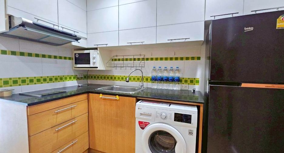 Condo en alquiler de 1 habitaciones en Khlong Toei, Bangkok
