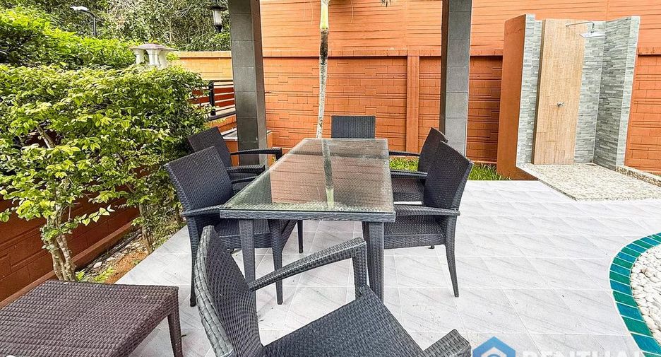 For sale 3 bedrooms house in Huay Yai, Pattaya