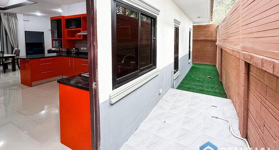 For sale 3 bedrooms house in Huay Yai, Pattaya