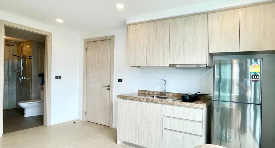 For sale 1 bed condo in Sattahip, Chonburi
