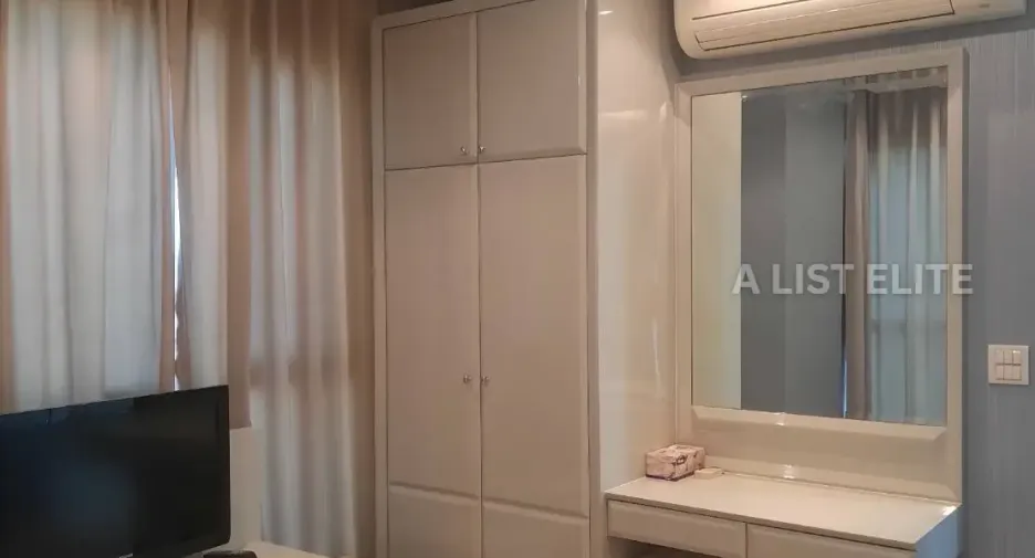 For sale 2 bedrooms condo in Ratchathewi, Bangkok