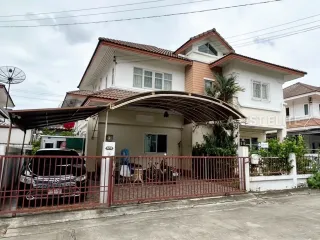 出售 3 卧室 公寓 在 Bang Kapi, 曼谷