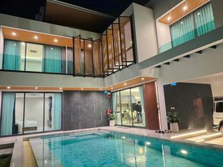 Haus zur Miete mit 4 Zimmer in Bang Lamung, Chonburi