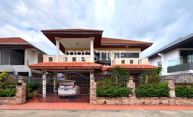 For sale 4 bedrooms house in Jomtien, Pattaya
