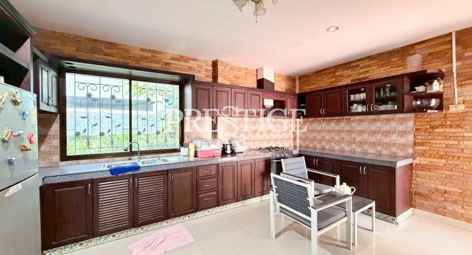 ขาย 4 ห้องนอน บ้านเดี่ยว ใน จอมเทียน, พัทยา