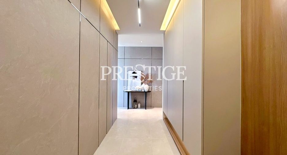 For sale 3 bedrooms house in East Pattaya, Pattaya