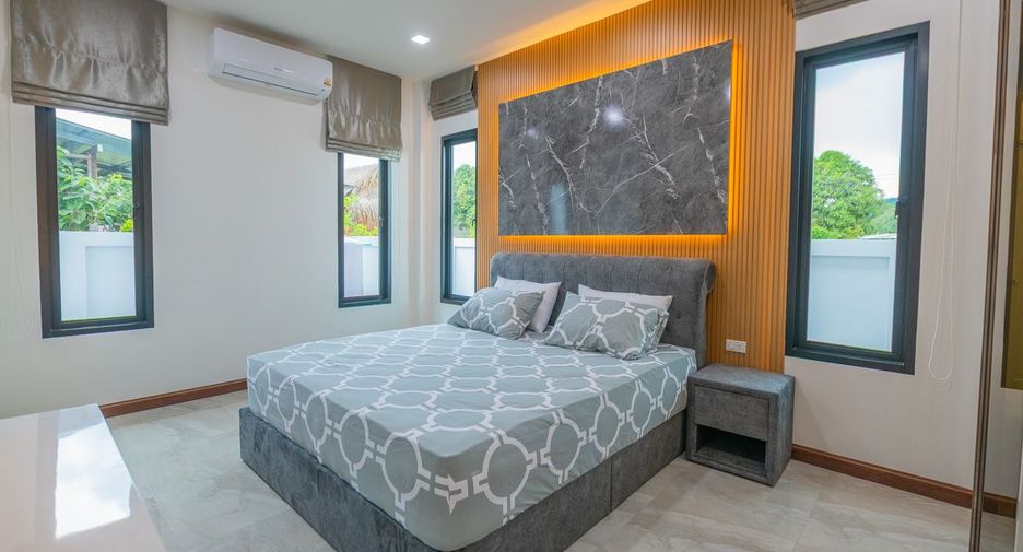 For sale 3 bedrooms house in Sattahip, Chonburi