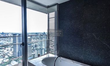 For rent 4 bedrooms condo in Sathon, Bangkok