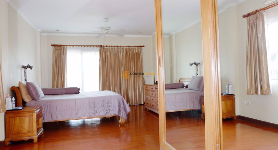 For rent そして for sale 4 ベッドルーム house in Bang Lamung, Chonburi