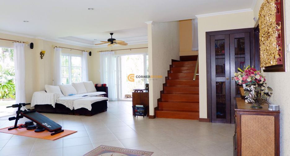 For rent そして for sale 4 ベッドルーム house in Bang Lamung, Chonburi