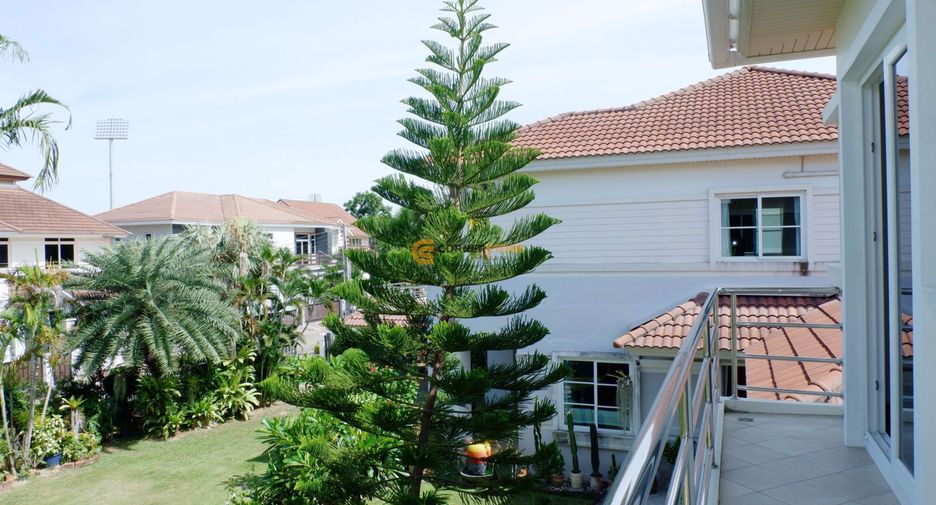 For rent そして for sale 4 ベッドルーム house in Bang Lamung, Chonburi