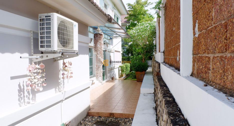 For rent そして for sale 4 ベッドルーム house in Bang Lamung, Chonburi