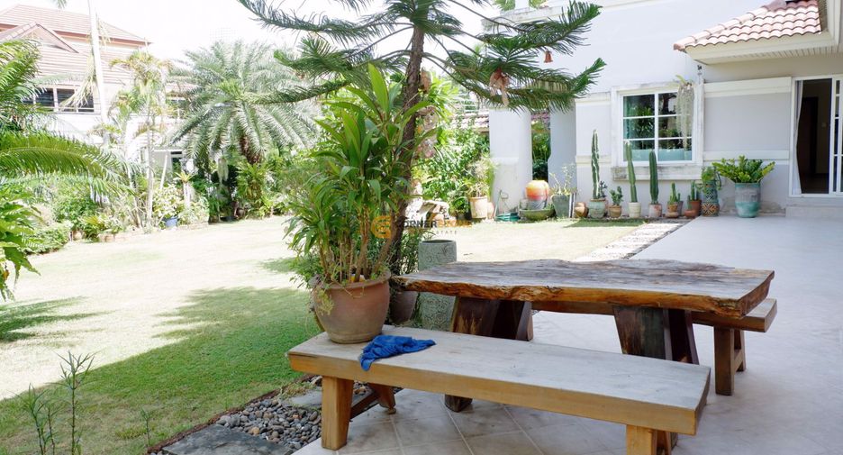 For rent そして for sale 4 ベッドルーム house in Bang Lamung, Chonburi