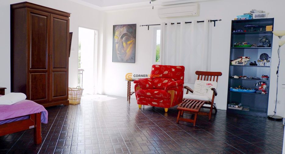 For rent そして for sale 4 ベッドルーム house in Bang Lamung, Chonburi
