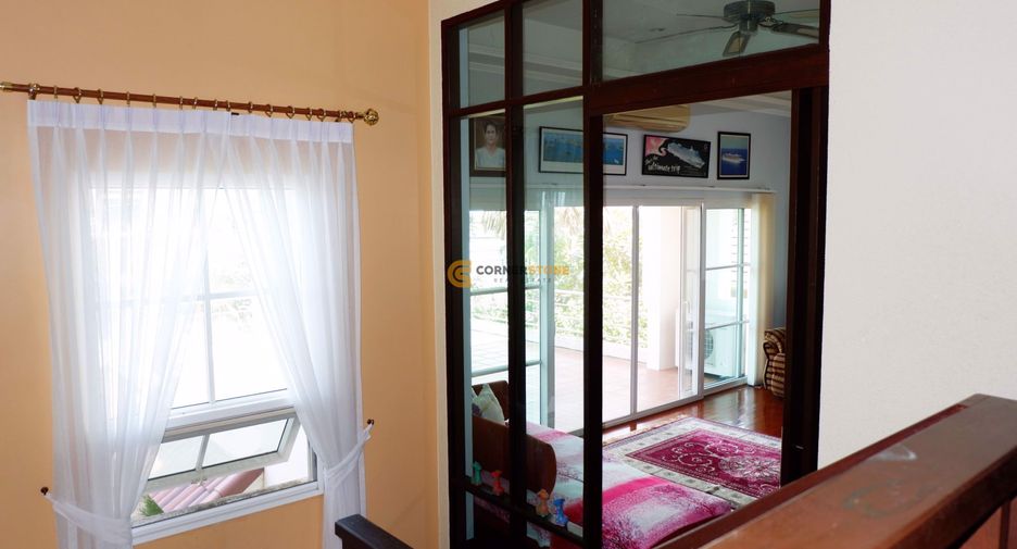 For rent そして for sale 4 ベッドルーム house in Bang Lamung, Chonburi