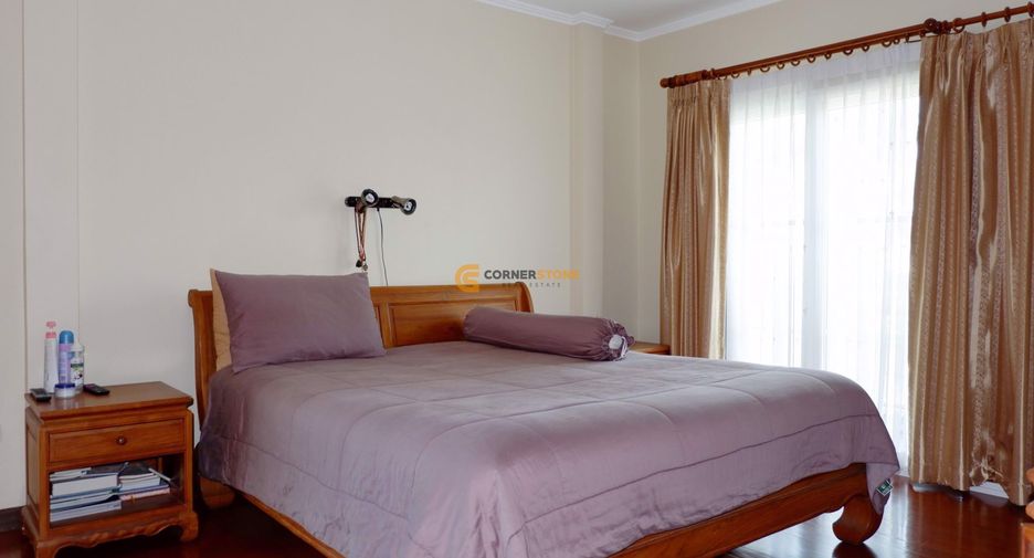 For rent そして for sale 4 ベッドルーム house in Bang Lamung, Chonburi