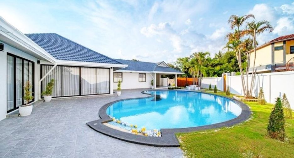 For sale 3 ベッドルーム house in Bang Lamung, Chonburi