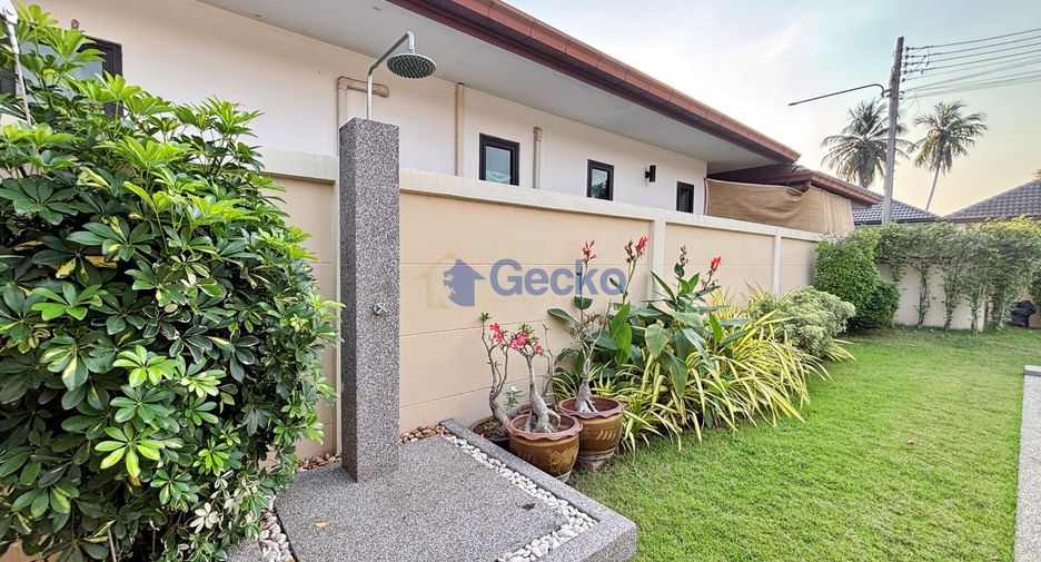 Casa en venta de 4 habitaciones en Bang Lamung, Chonburi