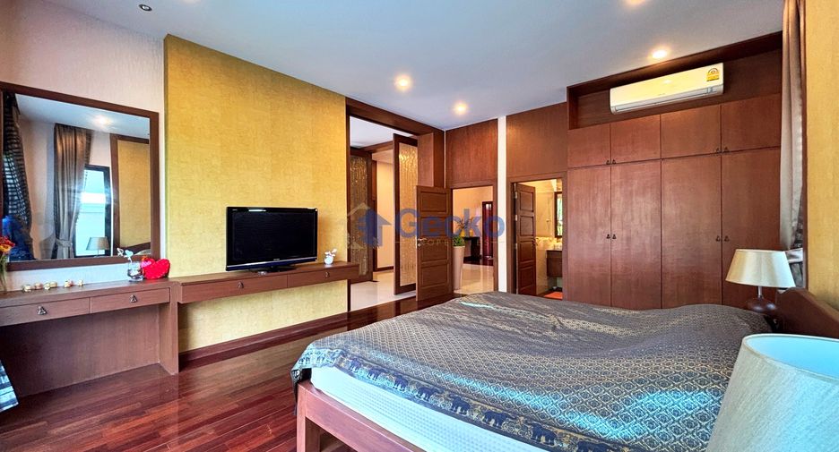 Casa en venta de 4 habitaciones en Bang Lamung, Chonburi
