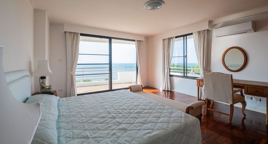 À vendre 3 chambres condo à Pratumnak, Pattaya
