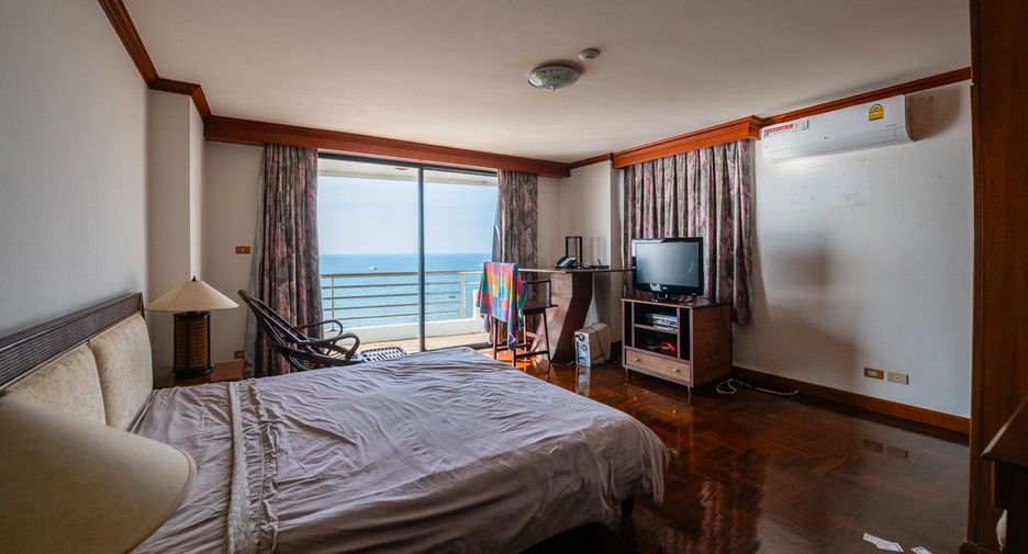 For sale 3 ベッドルーム condo in Pratumnak, Pattaya