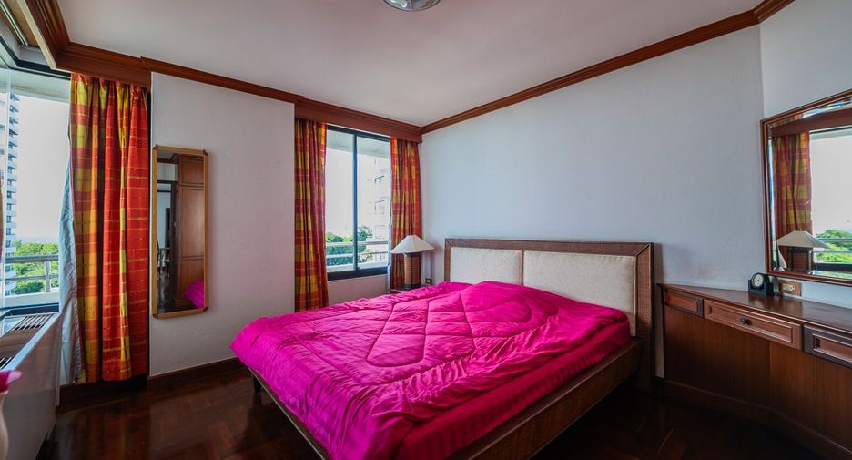 For sale 3 ベッドルーム condo in Pratumnak, Pattaya