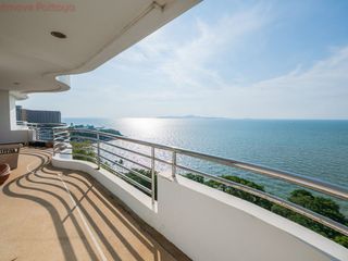 For sale 3 bedrooms condo in Bang Lamung, Chonburi