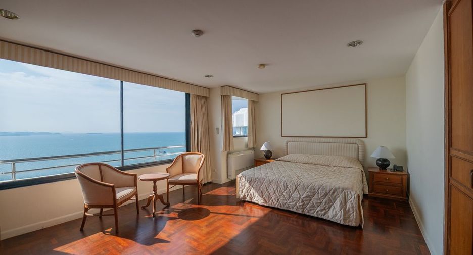 À vendre 3 chambres condo à Pratumnak, Pattaya