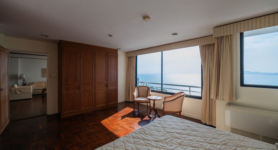 À vendre 3 chambres condo à Pratumnak, Pattaya