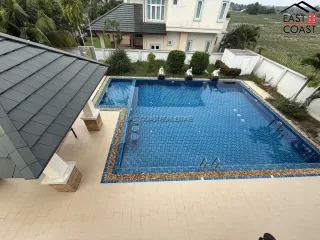 Haus zur Miete mit 4 Zimmer in Bang Lamung, Chonburi