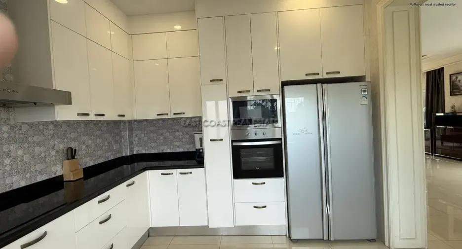Haus zur Miete mit 4 Zimmer in Huay Yai, Pattaya