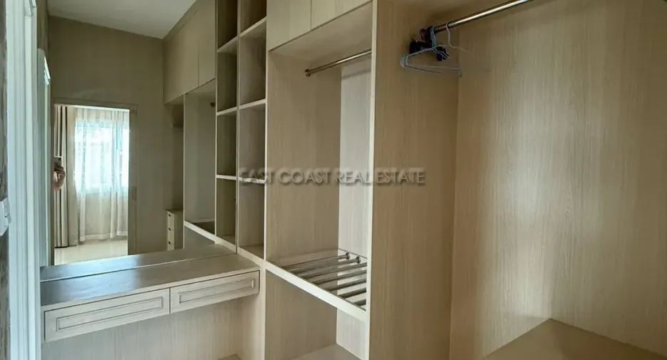 Haus zur Miete mit 4 Zimmer in Huay Yai, Pattaya