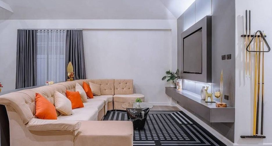 Haus zum Kauf mit 3 Zimmer in Bang Lamung, Chonburi