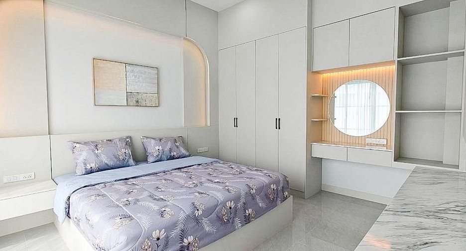Casa en venta de 4 habitaciones en Bang Lamung, Chonburi