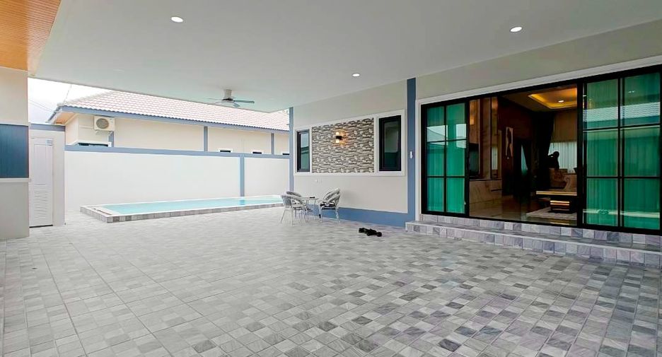 Casa en venta de 4 habitaciones en Bang Lamung, Chonburi