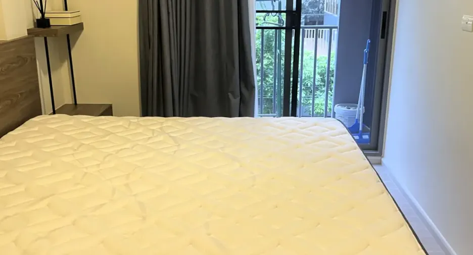 For sale 1 bed condo in Watthana, Bangkok