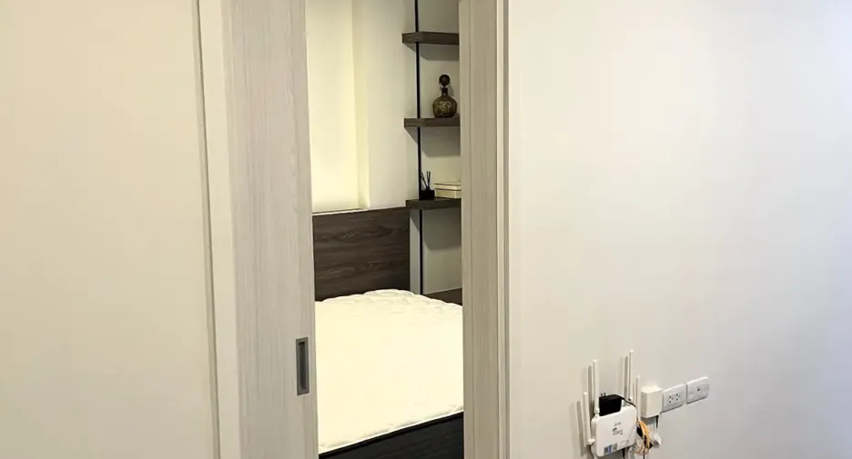 For sale 1 bed condo in Watthana, Bangkok