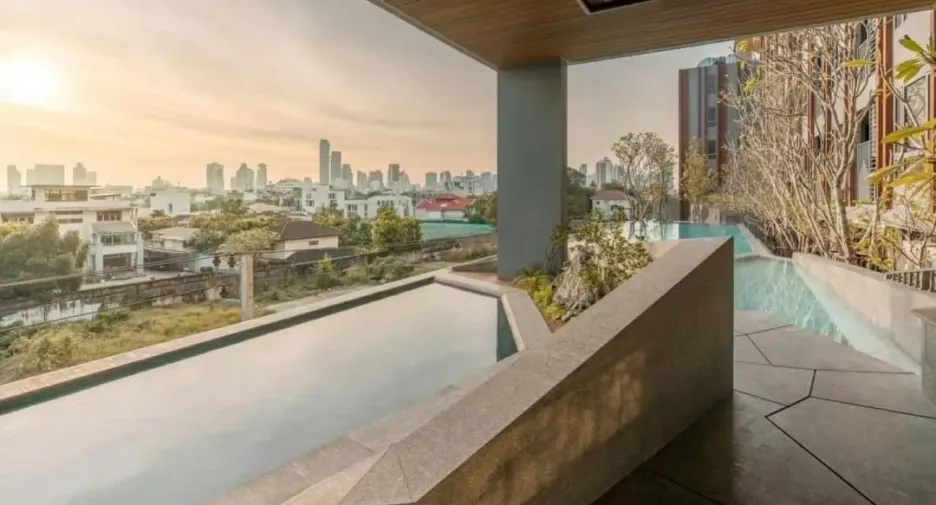 For sale 1 bed condo in Watthana, Bangkok