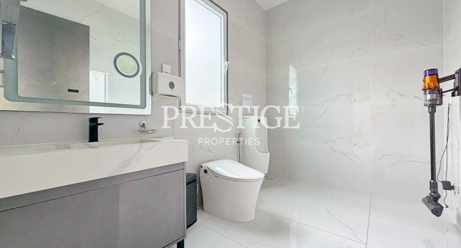 Casa en venta y en alquiler de 10 habitaciones en Bang Lamung, Chonburi