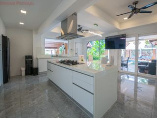 Casa en venta de 4 habitaciones en Bang Lamung, Chonburi