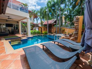 Casa en venta de 4 habitaciones en Bang Lamung, Chonburi
