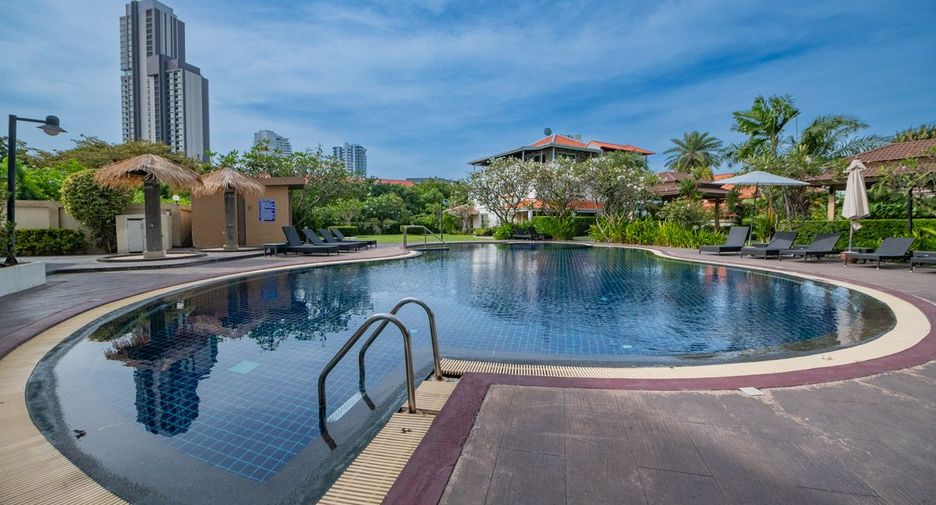 For sale 1 bed condo in Bang Lamung, Chonburi