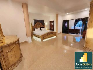 Villa zur Miete mit 5 Zimmer in Bang Lamung, Chonburi
