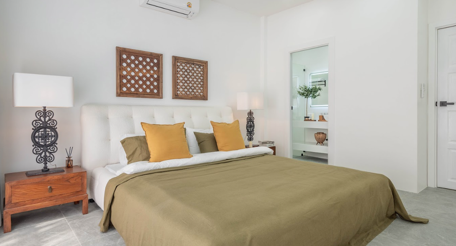 For sale 5 bedrooms villa in East Pattaya, Pattaya