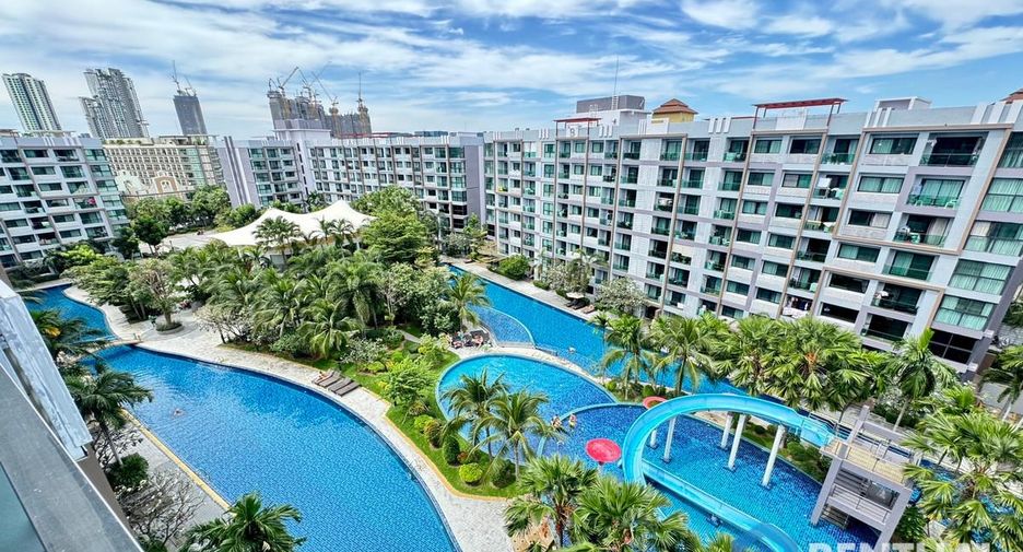 For sale 2 ベッドルーム condo in Bang Lamung, Chonburi