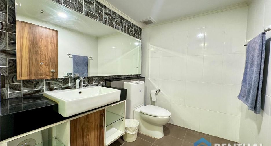For sale 2 ベッドルーム condo in Bang Lamung, Chonburi